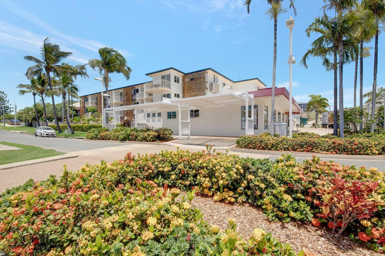 Endeavour Inn Emu Park Exterior foto