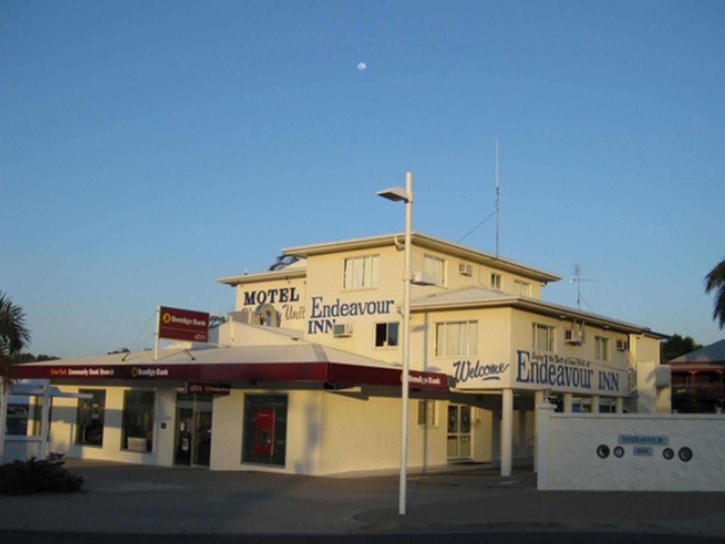 Endeavour Inn Emu Park Exterior foto